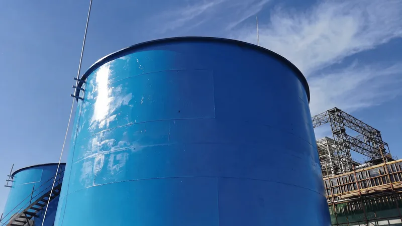 Fuel Oil Storage Tanks